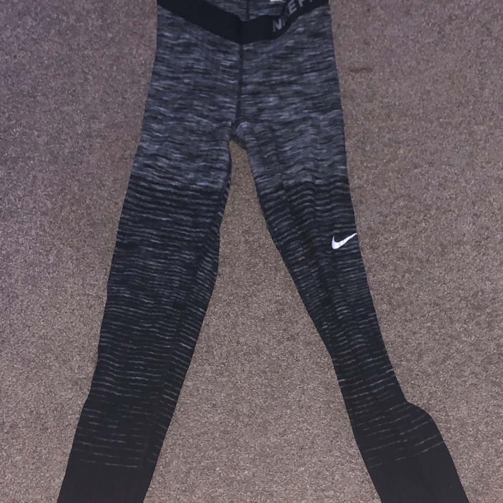 nike leggings